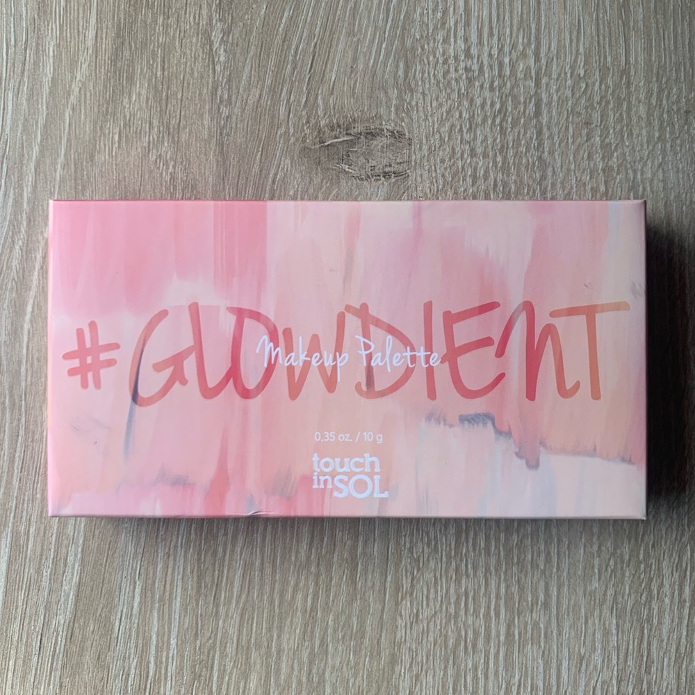Touch in Sol Glowdient palette